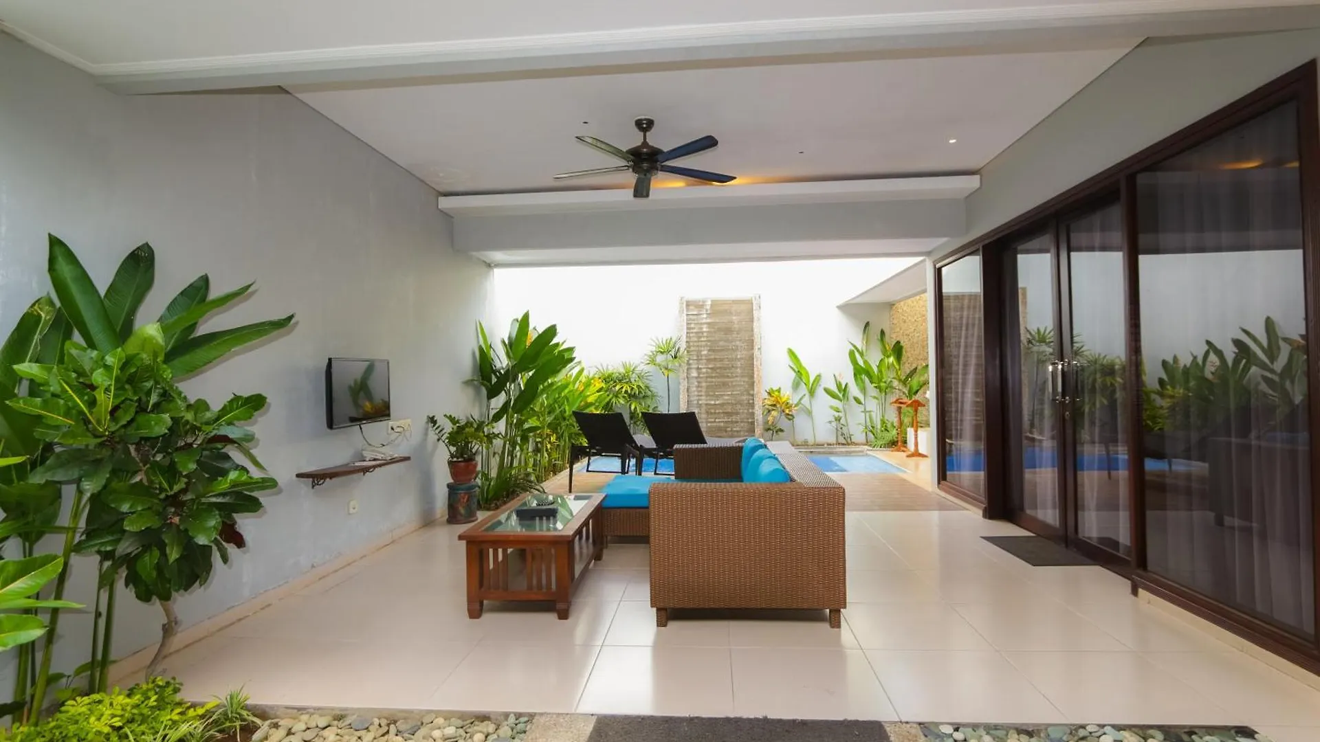 Villa Desamuda Village Seminyak