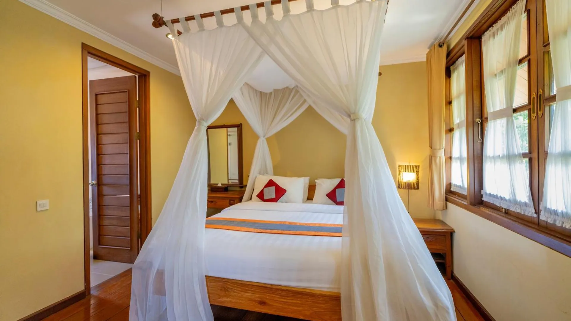 Villa Desamuda Village Seminyak