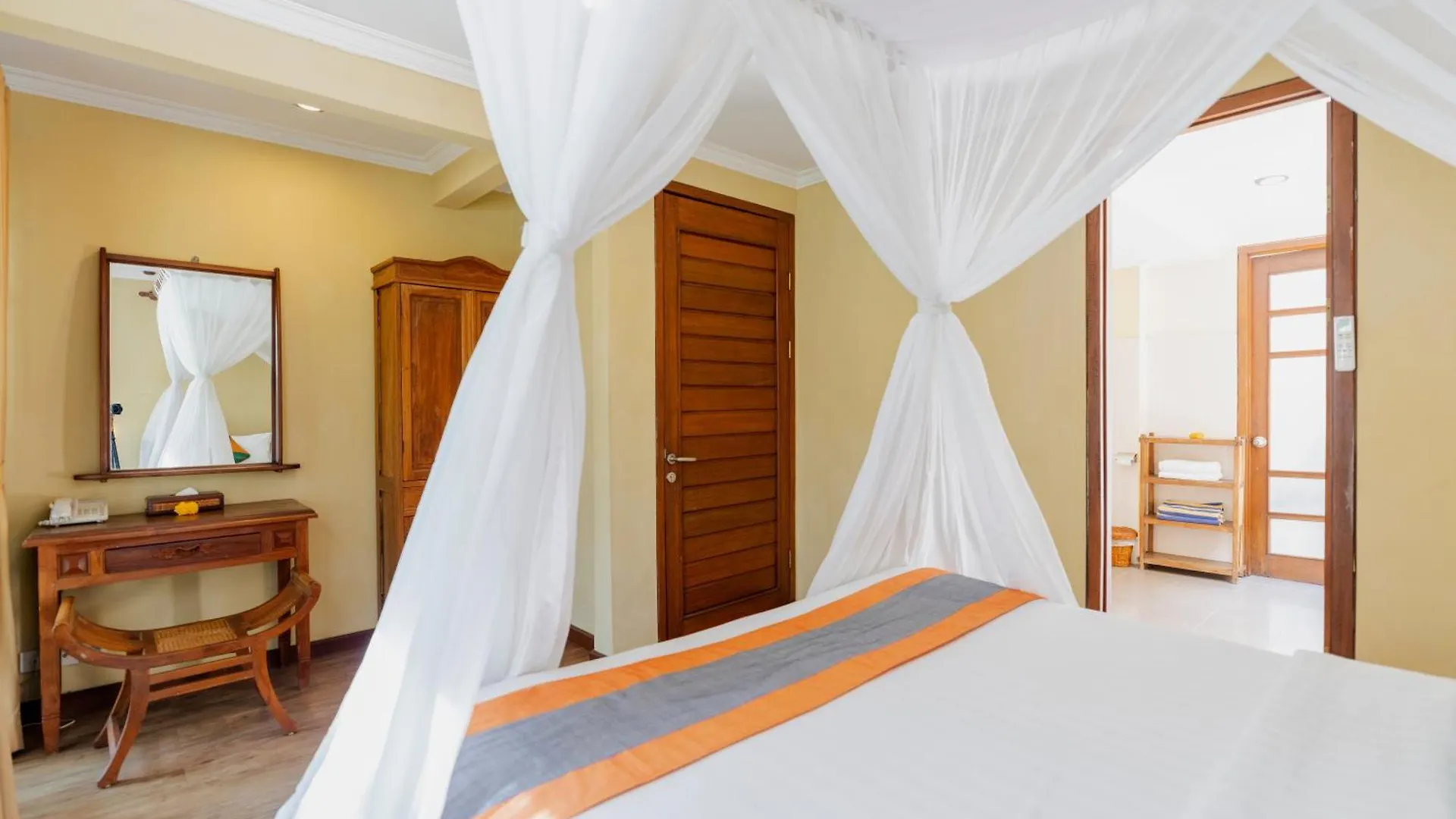 Villa Desamuda Village Seminyak
