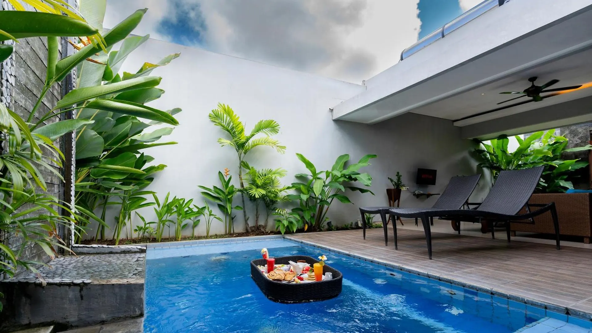 Desamuda Village Seminyak  0*, Seminyak (Bali)