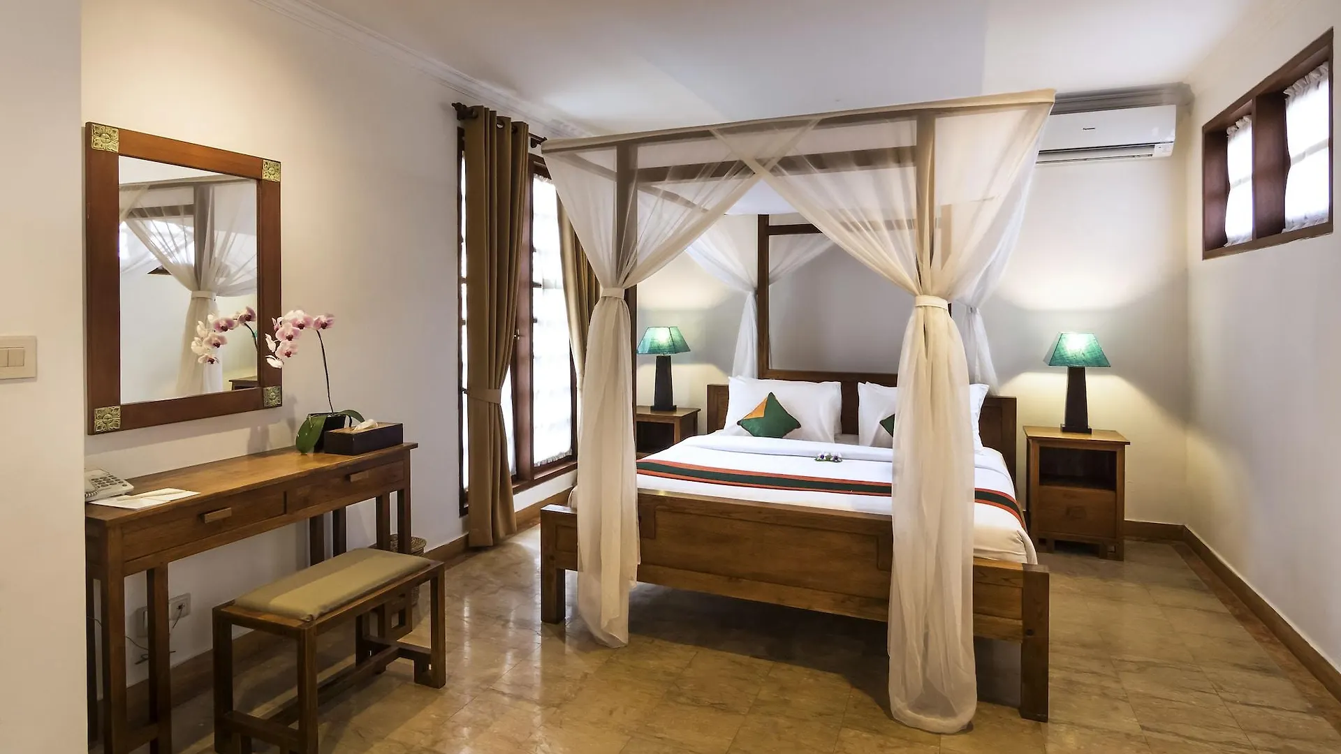 Desamuda Village Seminyak  Seminyak (Bali)