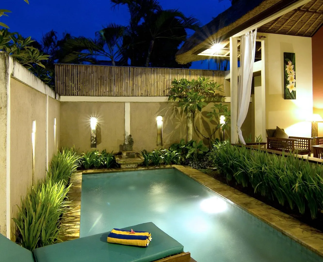 Villa Desamuda Village Seminyak
