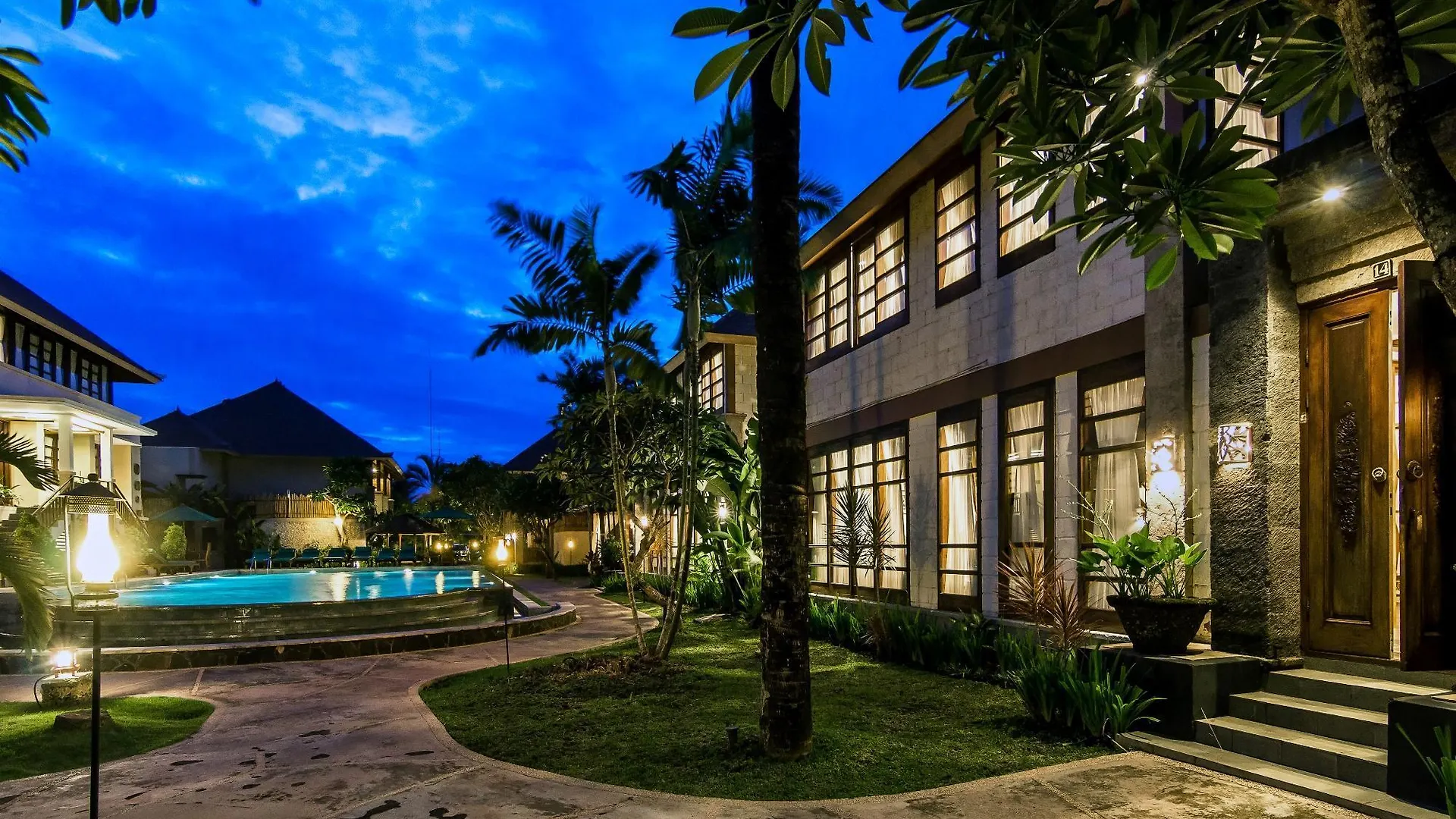 Desamuda Village Seminyak Indonesien