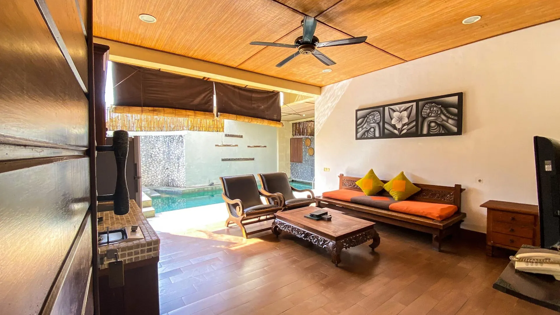Desamuda Village Seminyak 0*,  Indonesien