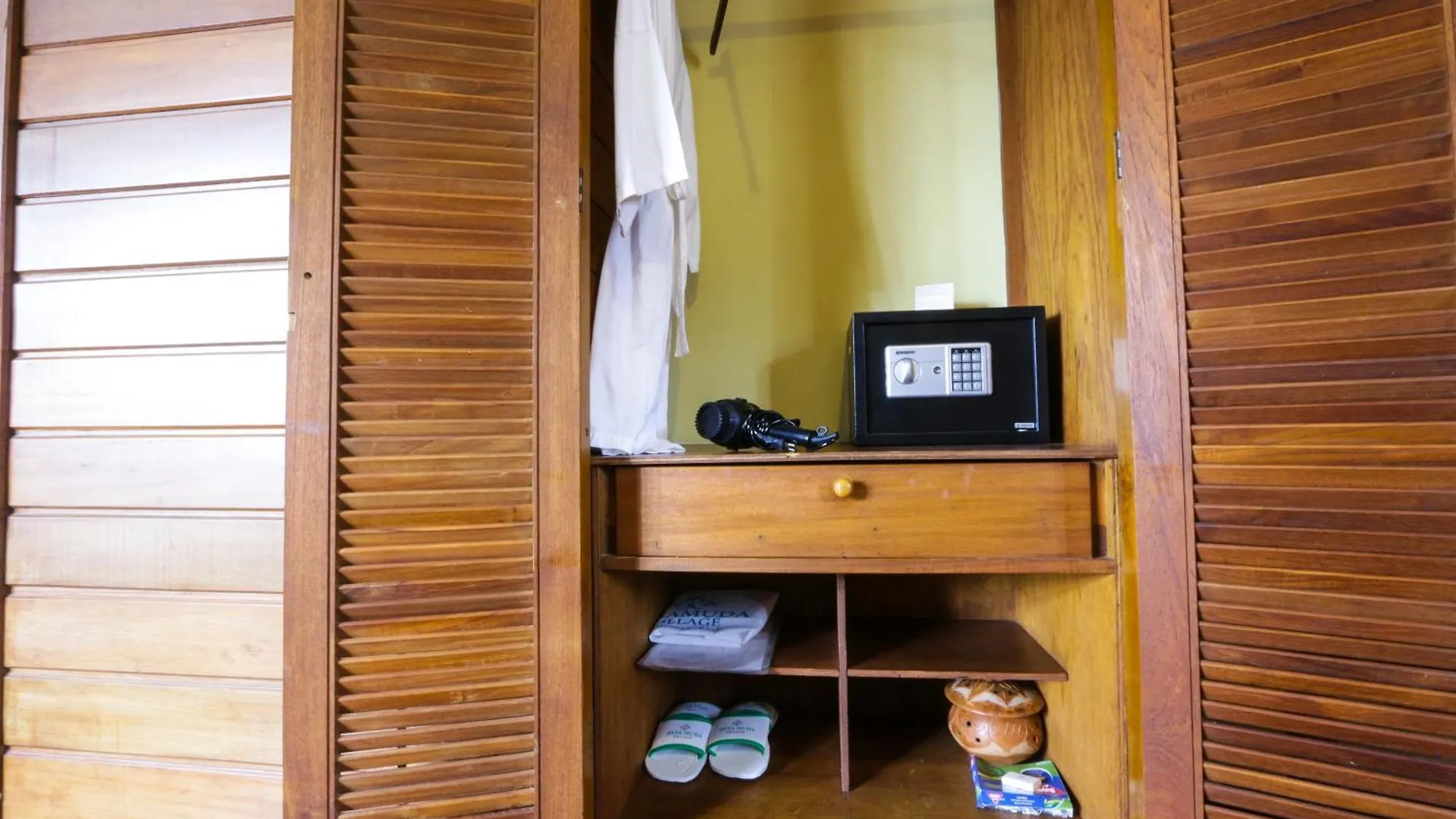 Desamuda Village Seminyak Villa